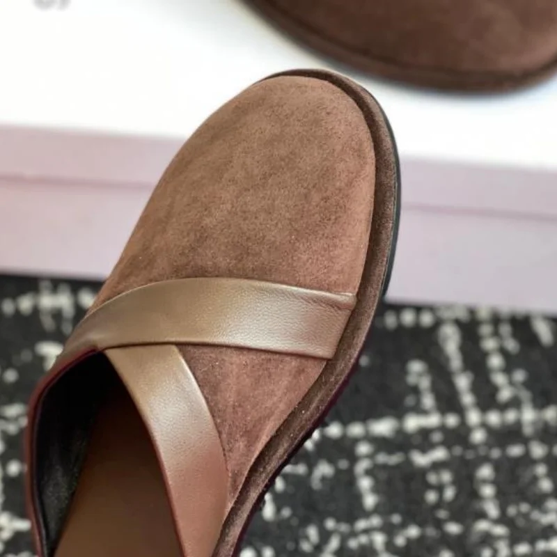 خياطة الأحذية للسيدات جولة تو كعب مسطح النعال الإناث الصلبة خطوط الخياطة المرأة البغال الجلد المدبوغ Zapatos Mujer المخملية فام