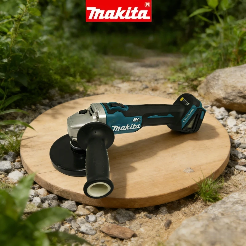 

Аккумуляторная угловая шлифмашина Makita DGA404 18В, бесщеточная, 125 мм, для шлифовки, полировки и резки металла и дерева