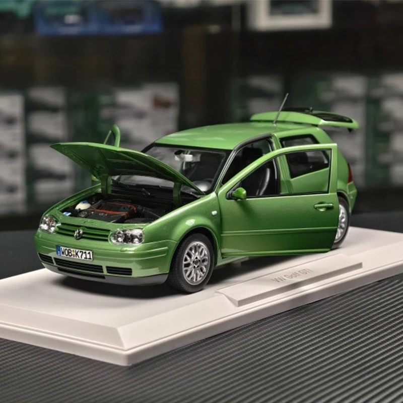 NOREV 1/18 Volkswagen Golf GTI 1998 DieCast Modello di Auto Camera Ornamento Auto Modello di Simulazione Auto In Lega Ragazzo Collezione Modello Regalo