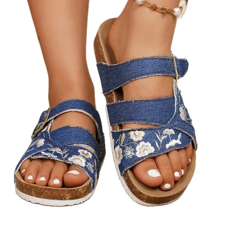 Übergrößen-Damenschuhe 36-43 Sommer Slip-On Runde Zehenkappe Plateau-Keilabsatz Rutschfeste Modische Pantoffeln Lässige Strandsandalen 2026