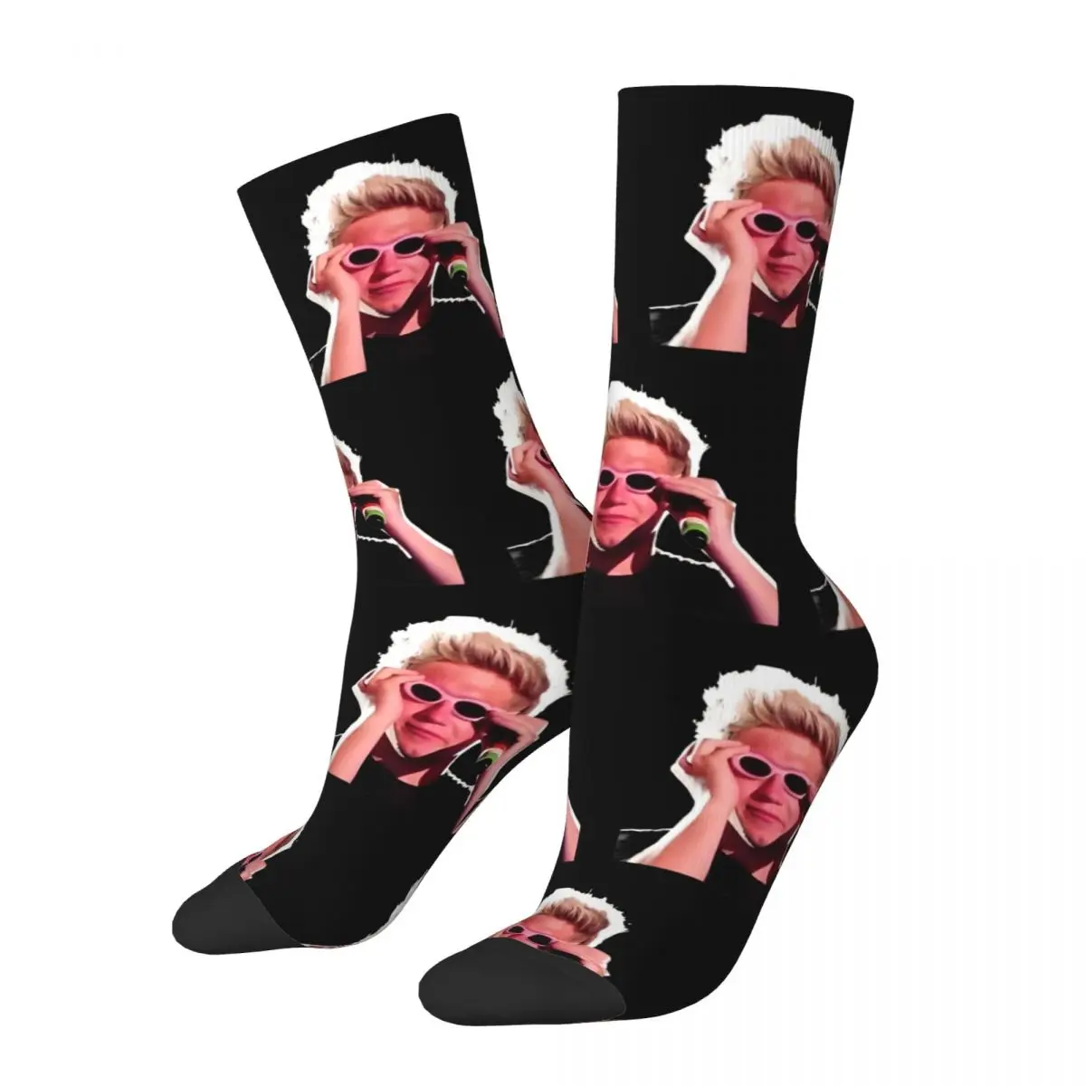 Fashion Men Women Socks Niall Horan Funny Young Pink Glasses Merch Comfortable Skateboard Socks All Season