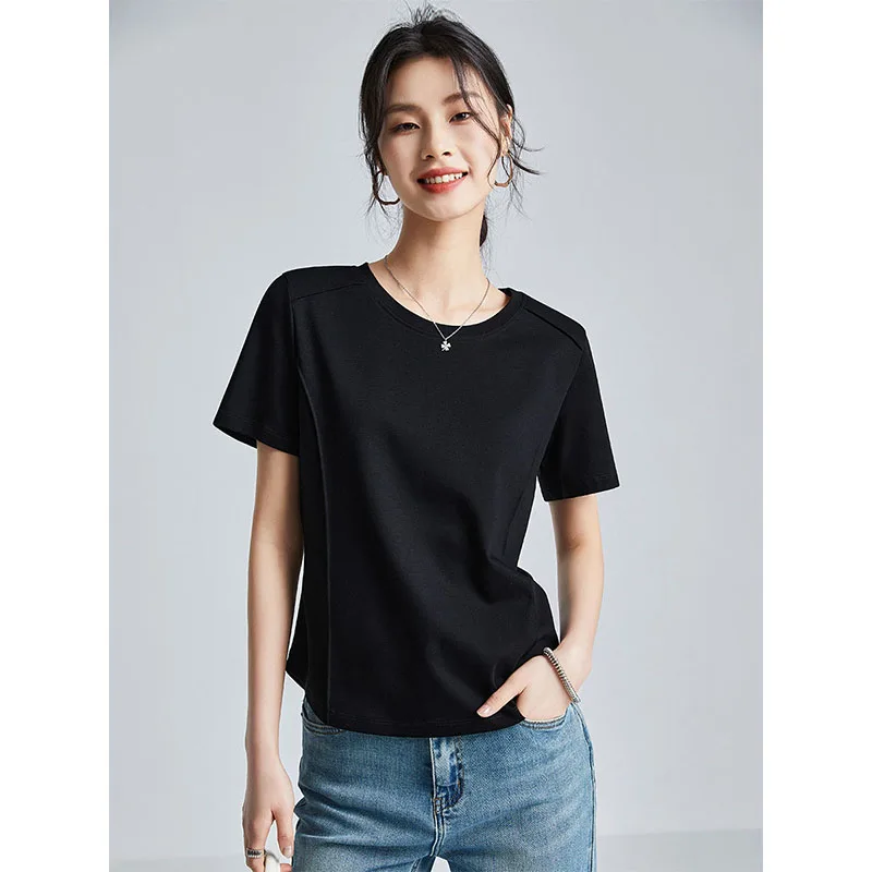 

Женская футболка с коротким рукавом и квадратным вырезом