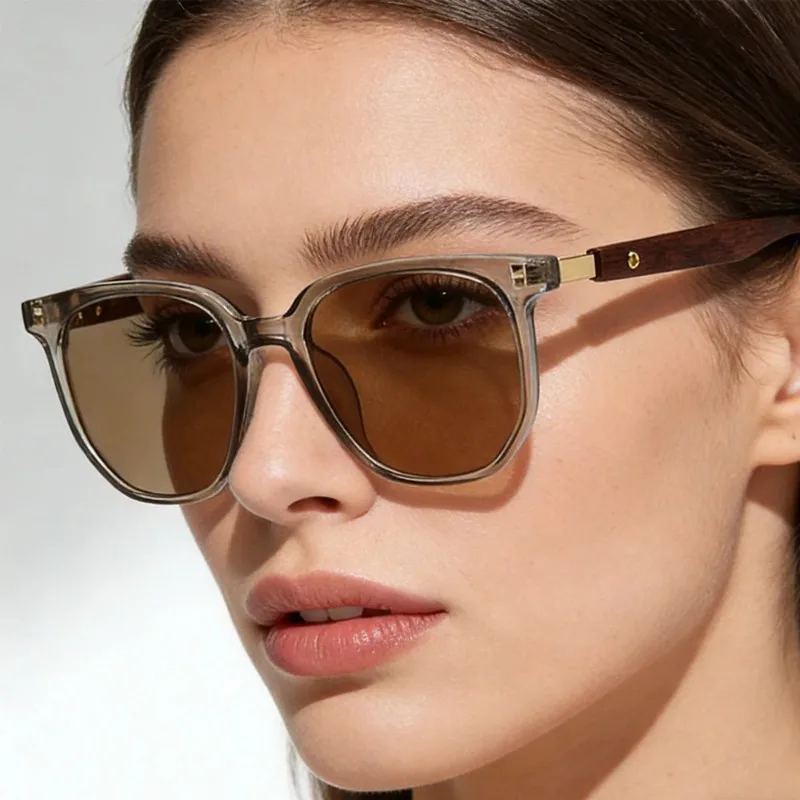 Classic Brown Sunglasses Vintage Aesthetic Square Frame Gradient Lens Wood Texture Eyewear Unisex Sun Glasses Outdoor