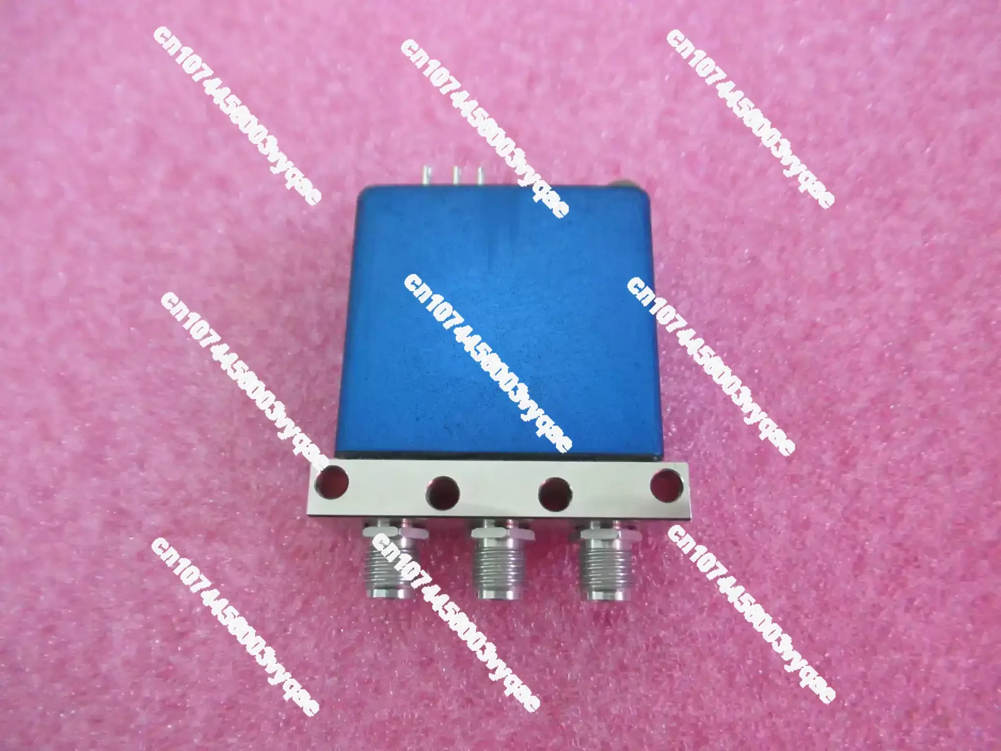 Imported RADIALL R570432000 R570413000 DC-18GHz 12V SPDT RF Mechanical Coaxial Switch