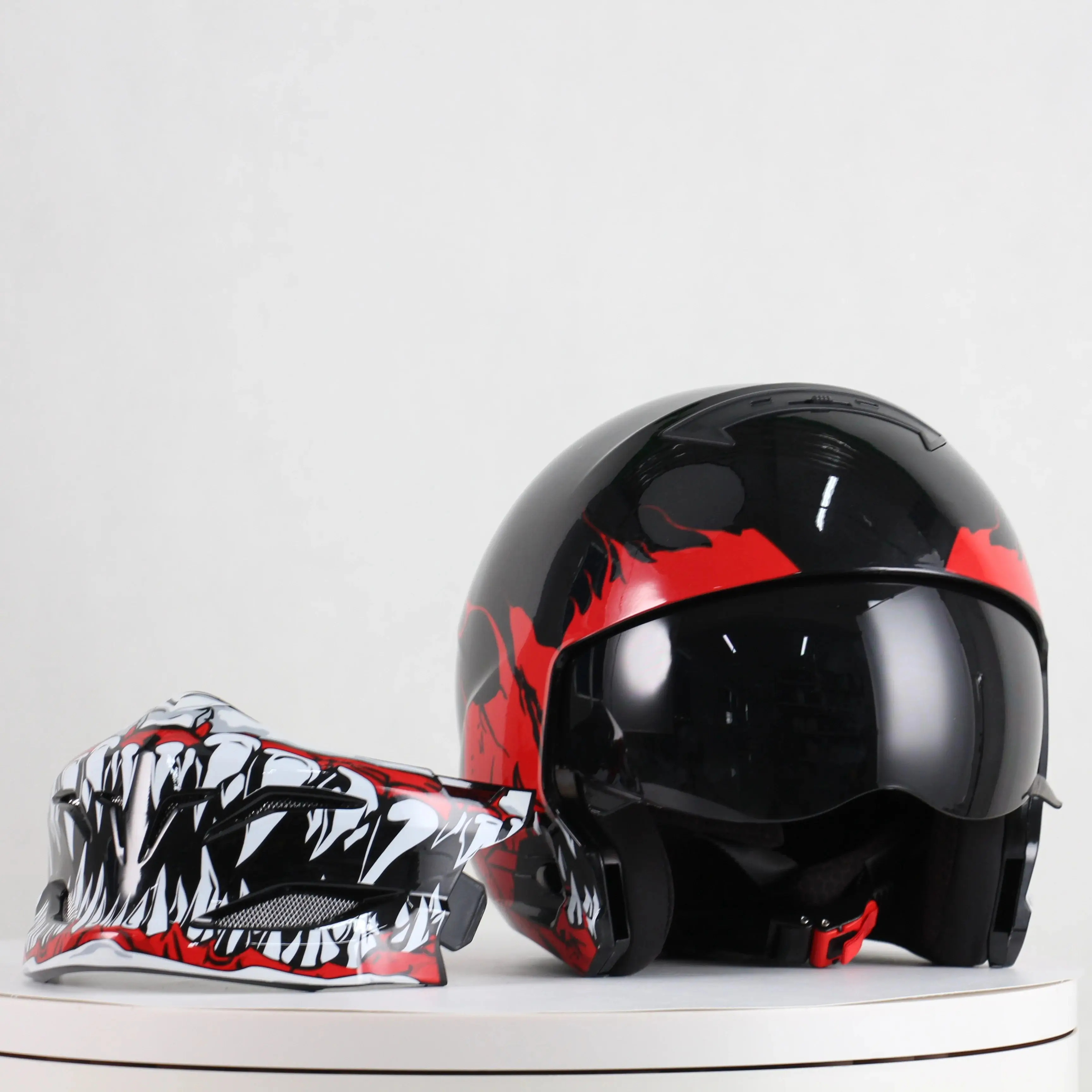 2025Scorpion Helmet Detachable Multi-purpose Combination Helmet Motorcycle Locomotive Personality Half Predator Helmet
