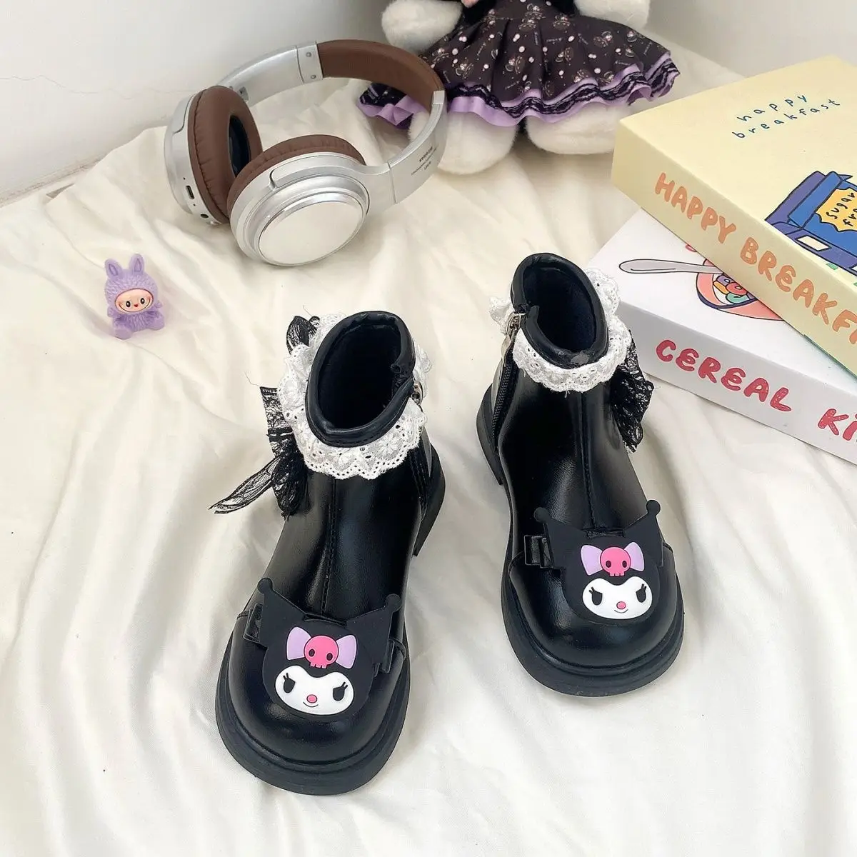

Sanrio Kawaii Kuromi Plush Kids Boots Autumn Winter Girl Thicken Cartoon Anime Martin Boot Nonslip Outdoor Casual Shoes Gift