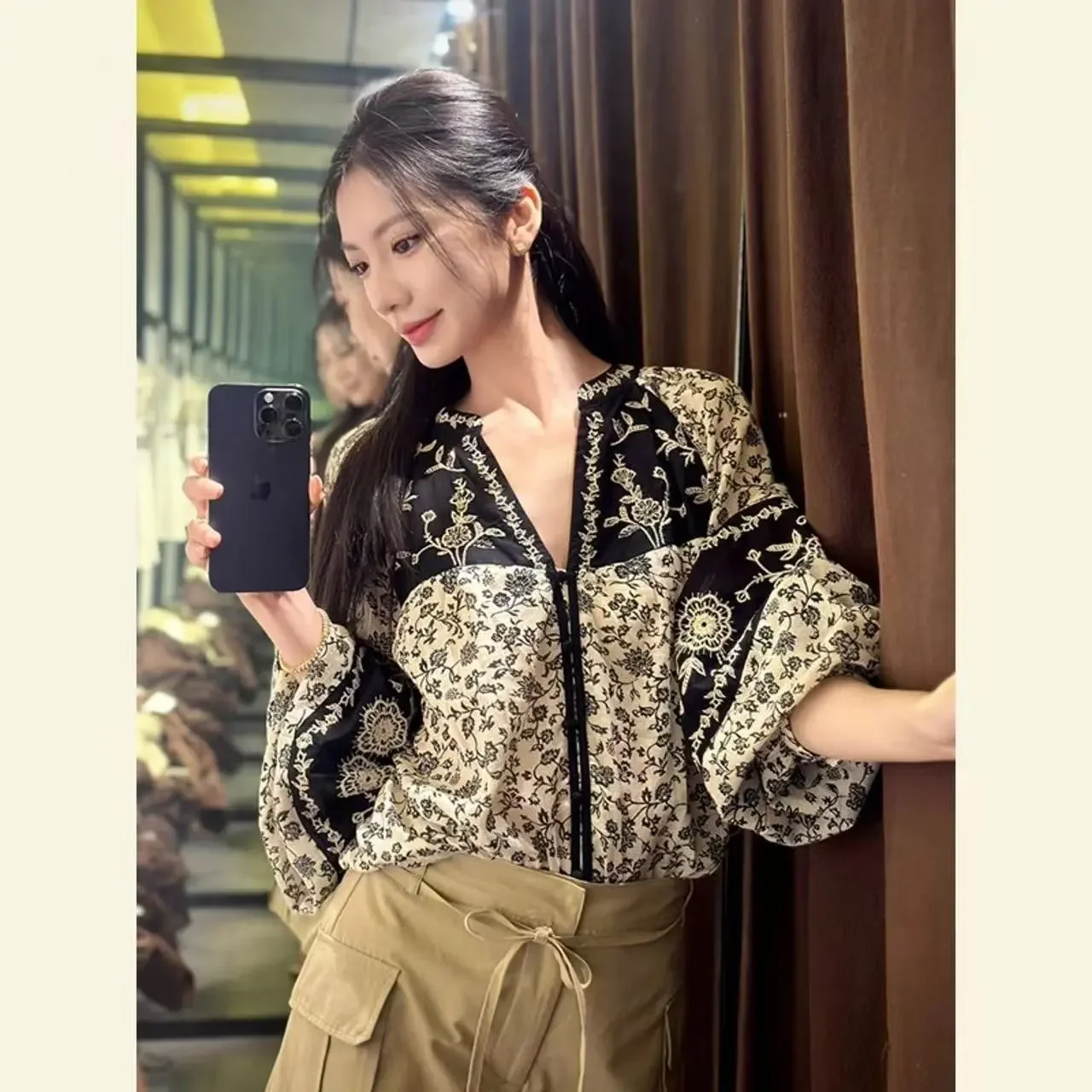 2026 Early Autumn Top Fashion Noble Lady Ethnic Printed Shirt for Women Summer Blouse Patchwork Chic Casual Loose Female Clothes