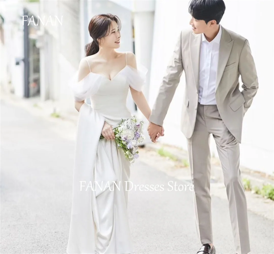 

FANAN Korea Spaghetti Wedding Dresses 웨딩드레스 Ivory Sleeveless Sheath Ruched Simple Satin Custom Made Bride Gowns Plus Size