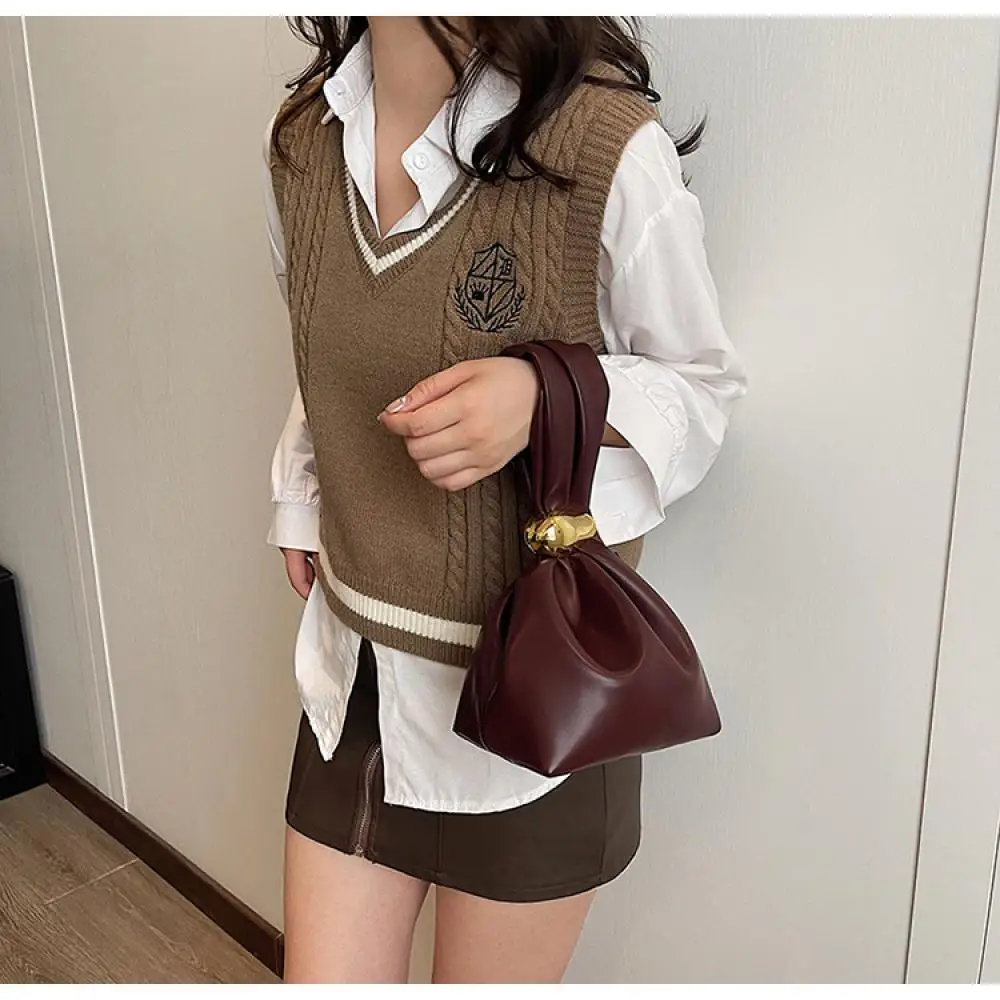 Niche Alternative Rare and Quirky Small Bags Women Vintage Pleated Mini Bucket Bags Bags