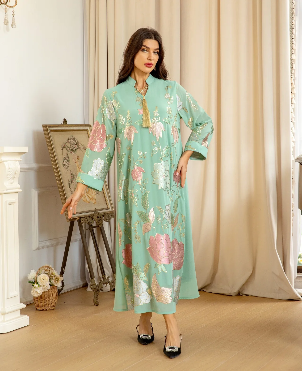 Muslim Fashion Floral Embroidery Sequins Casual Abaya Long Sleeve Notched V-Neck Tassel Dress Moroccan Dubai Women Robe