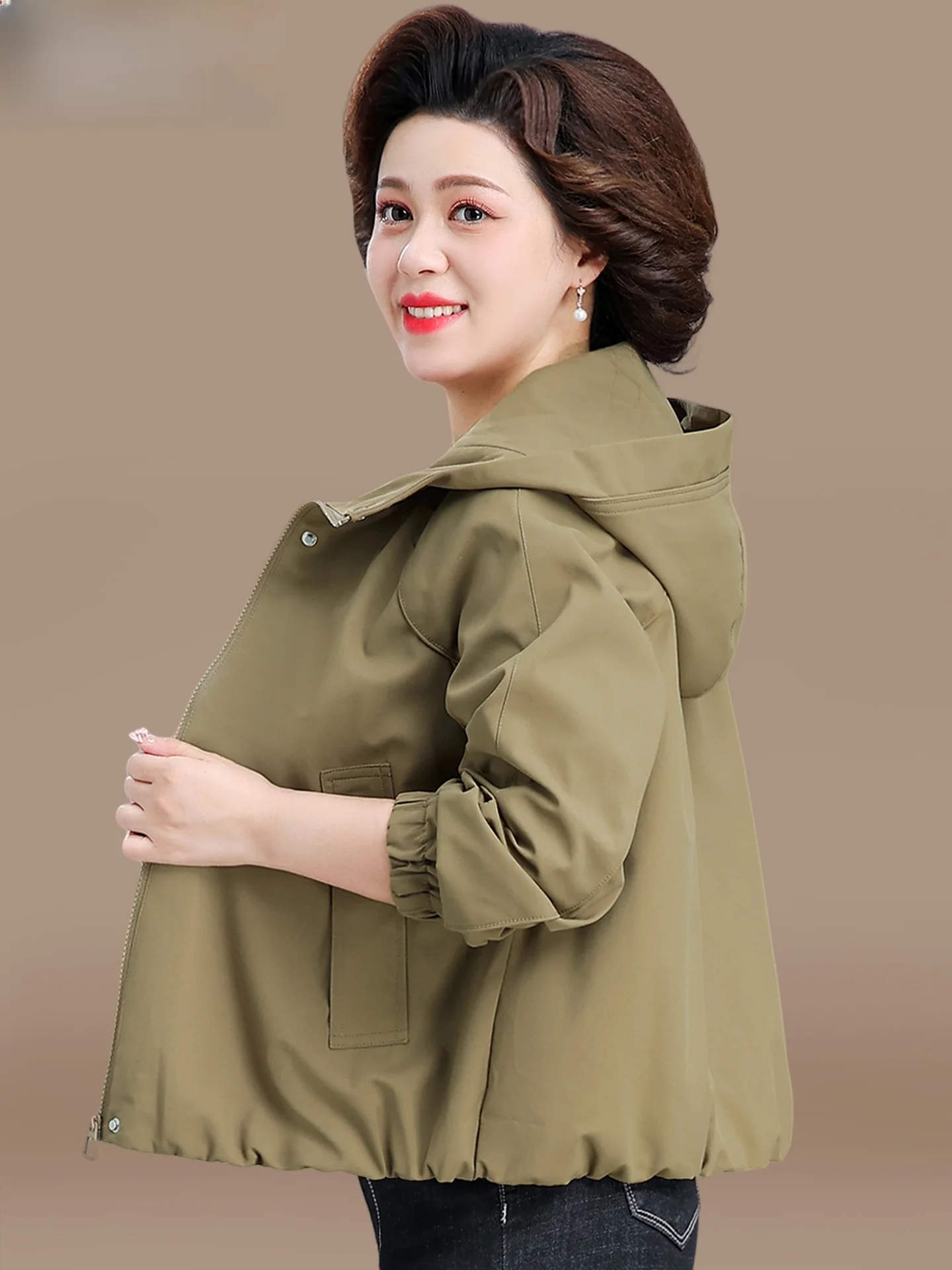 

Модное повседневное пальто-жакет для мам, осенняя новинка, элегантный дизайн, из полиэфирного волокна, женская одежда для среднего возраста