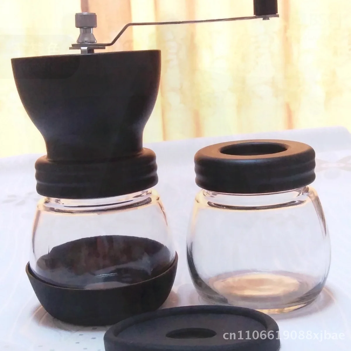 

Моющаяся ручная кофемолка, ручная мельница, керамический механизм, ретро-дизайн, настраиваемый логотип, черный кофейный цвет, красный подарок