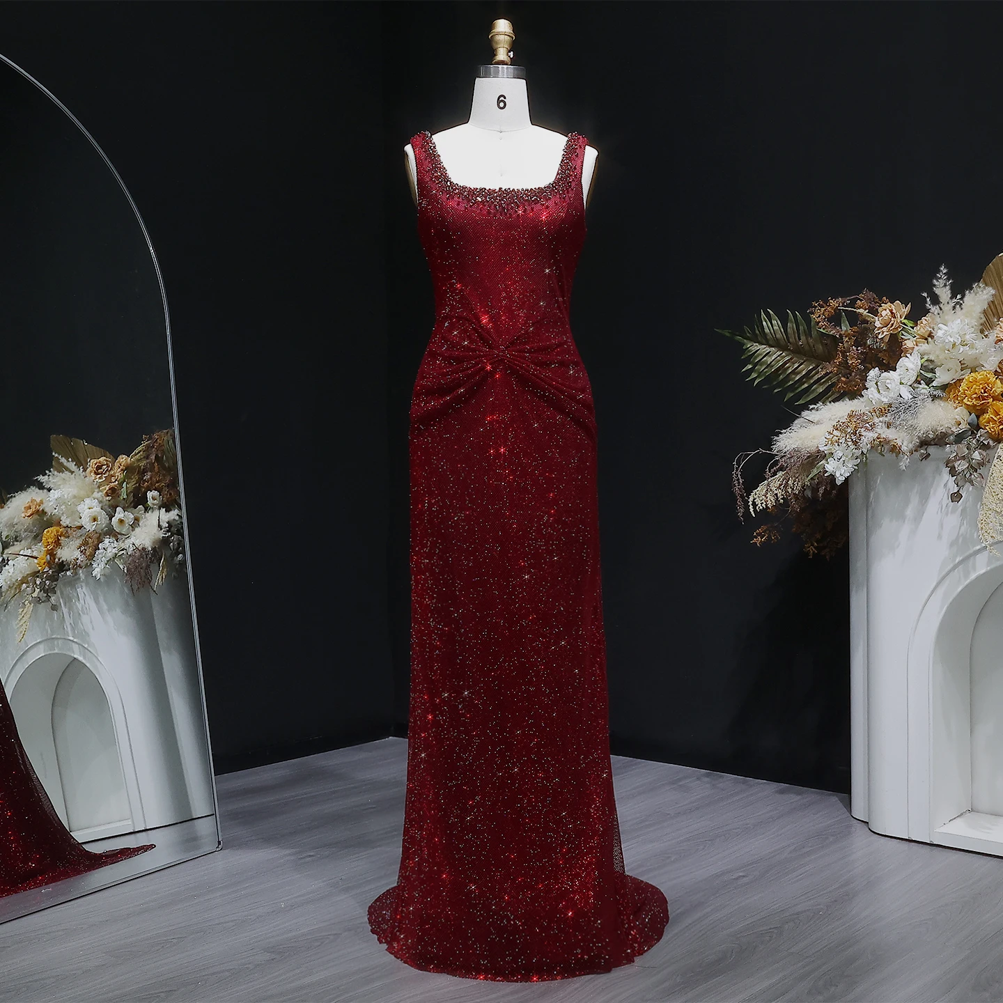 Sharon Said Arabisches Dubai Luxus Weinrotes Meerjungfrauenkleid mit Quadratischem Ausschnitt Saudi-Arabien Formelles Abendkleid für Abschlussball und Partys SS655 Maßanfertigung – Detail 1