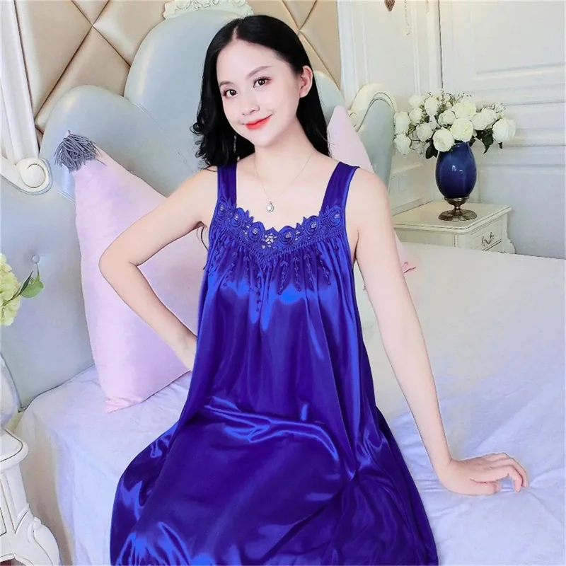 

Women Nightgowns Satin Lace Sleepwear Nightwear Sexy Pyjama Women Home Clothing Sleepwear Female Free Size Lingerie Gown Robe