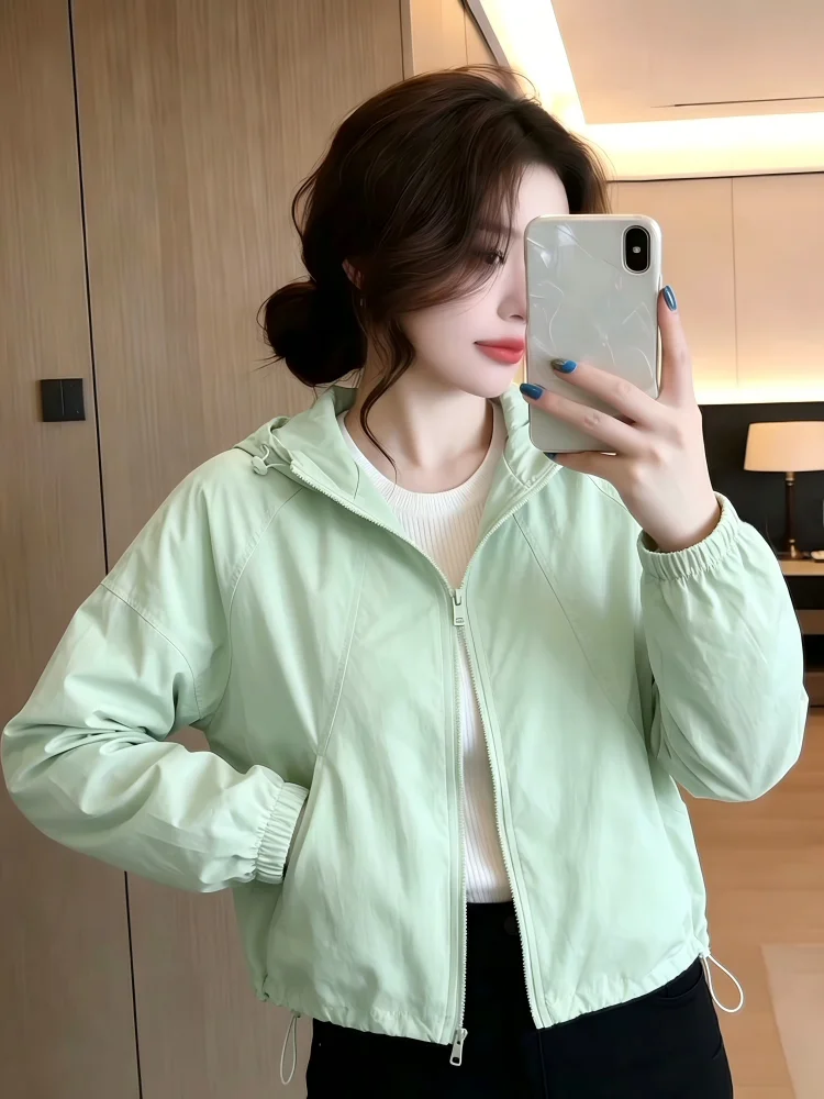 

Summer Thin Hooded UV Protection Clothing Women's Casual Versatile Workwear Zipper Jacket Comfortable Loose Fit Commute...