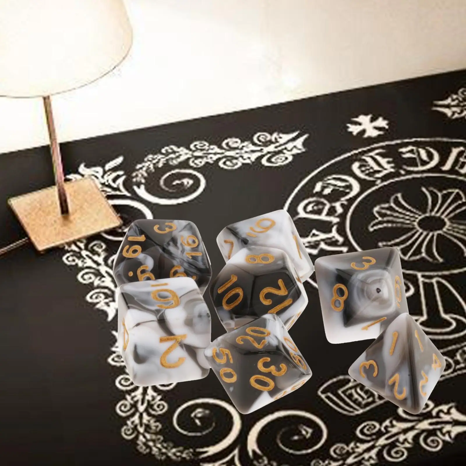Multi Sided Acrylic Polyhedral Dice Random Color Set Board Game Accessories for Card Games and Poker Night