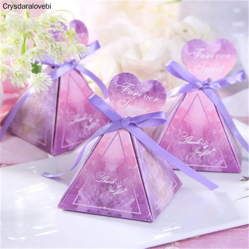 

New Europe Triangular Pyramid Style Candy Box Wedding Favors Birthday Party Baby Shower Supplies Paper Gift Boxes