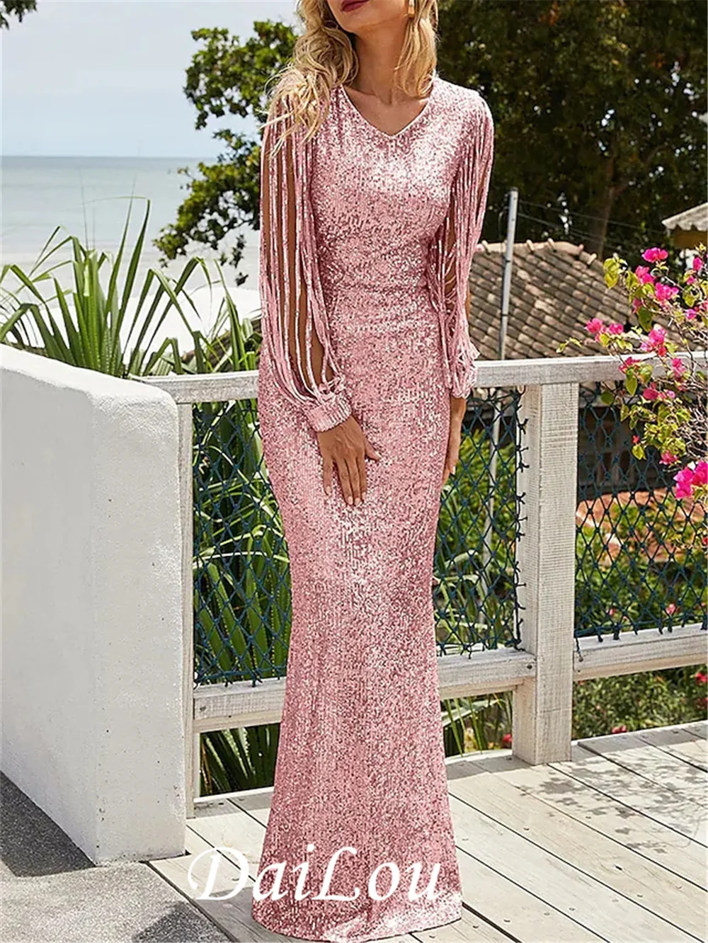 Mermaid / Trumpet Sparkle & Shine Prom Formal Evening Dress V Neck Long Sleeve Floor Length Polyester with Sequin