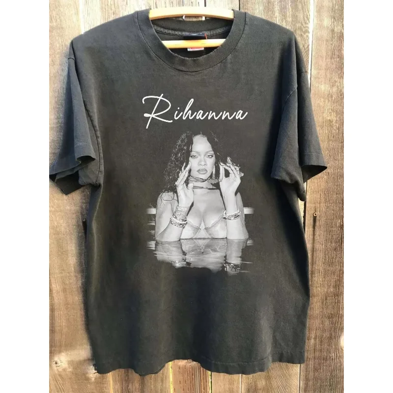 Camiseta Vintage de Rihanna, Camiseta de Concierto de Rihanna, Mercancía de Rihanna, Camiseta Lift Me Up, Regalo para Mujeres, Camiseta Unisex para Hombres