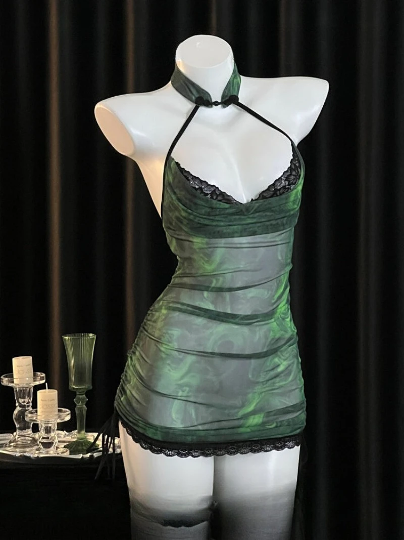 

Сексуальный Cheongsam в стиле ретро с зеленой змеей, двухслойная кружевная отделка, платье с открытой спиной и лямкой на шее, соблазнительная ночная рубашка для зрелых женщин