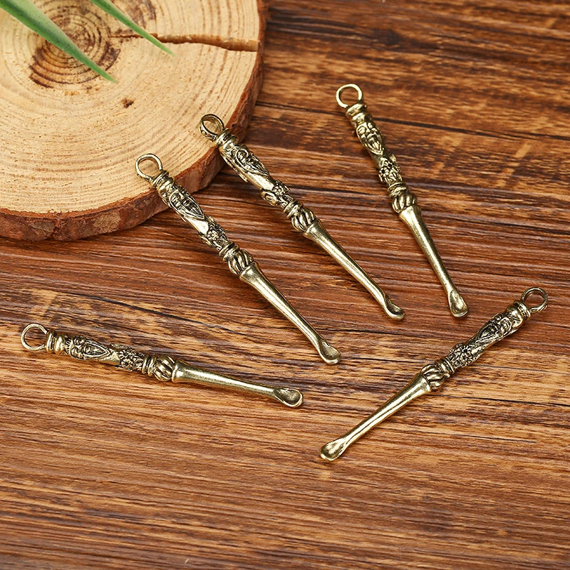 1pc Ear Pick Ear Wax Remover Curette Cleaner Ear Spoons Retro Brass Dragon Portable Ear Cleaning Tool Keychain Pendants