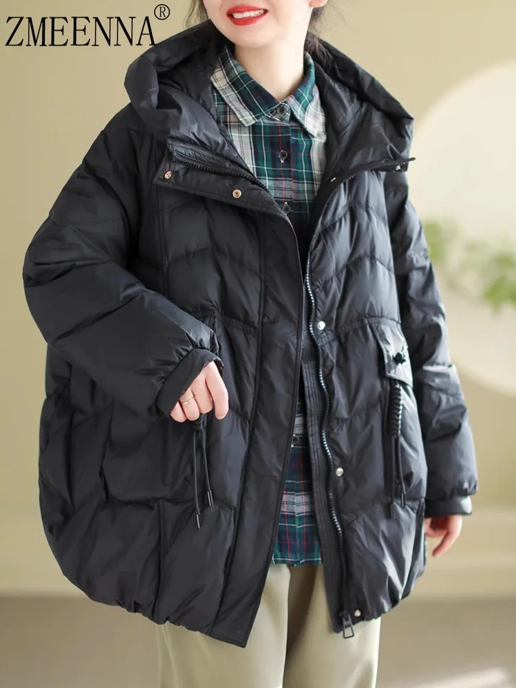 ZMEENNA المرأة مقنعين سترة منفوخة البريدي المفاجئة إغلاق التصحيح جيوب الرباط الجانب التفاصيل الدافئة الشتاء ملابس خارجية أسود ZM4481