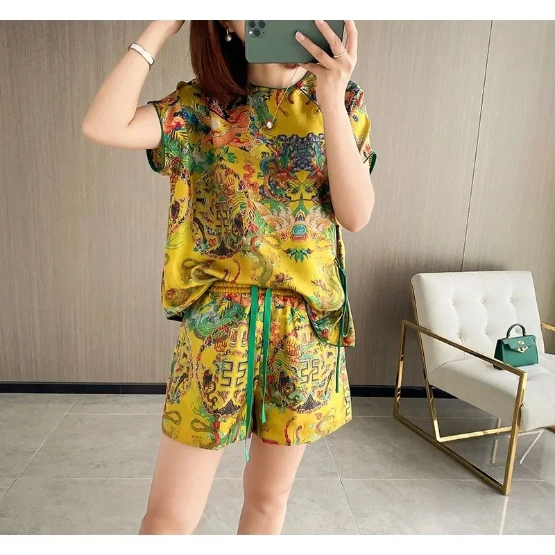 

6011-1Retro Chinese style yellow dragon imitation silk printing Chinese jade disc button top Tang suit sleeve shirt set