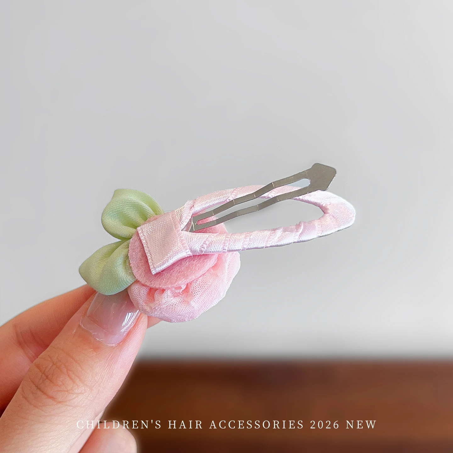 Neue Mode 2-teiliges Set Weiße Rosa Blumen-Haarspangen Schonende Haarnadeln für Babymädchen Frauen Koreanische Accessoires Partygeschenk 2026 – Detail 9