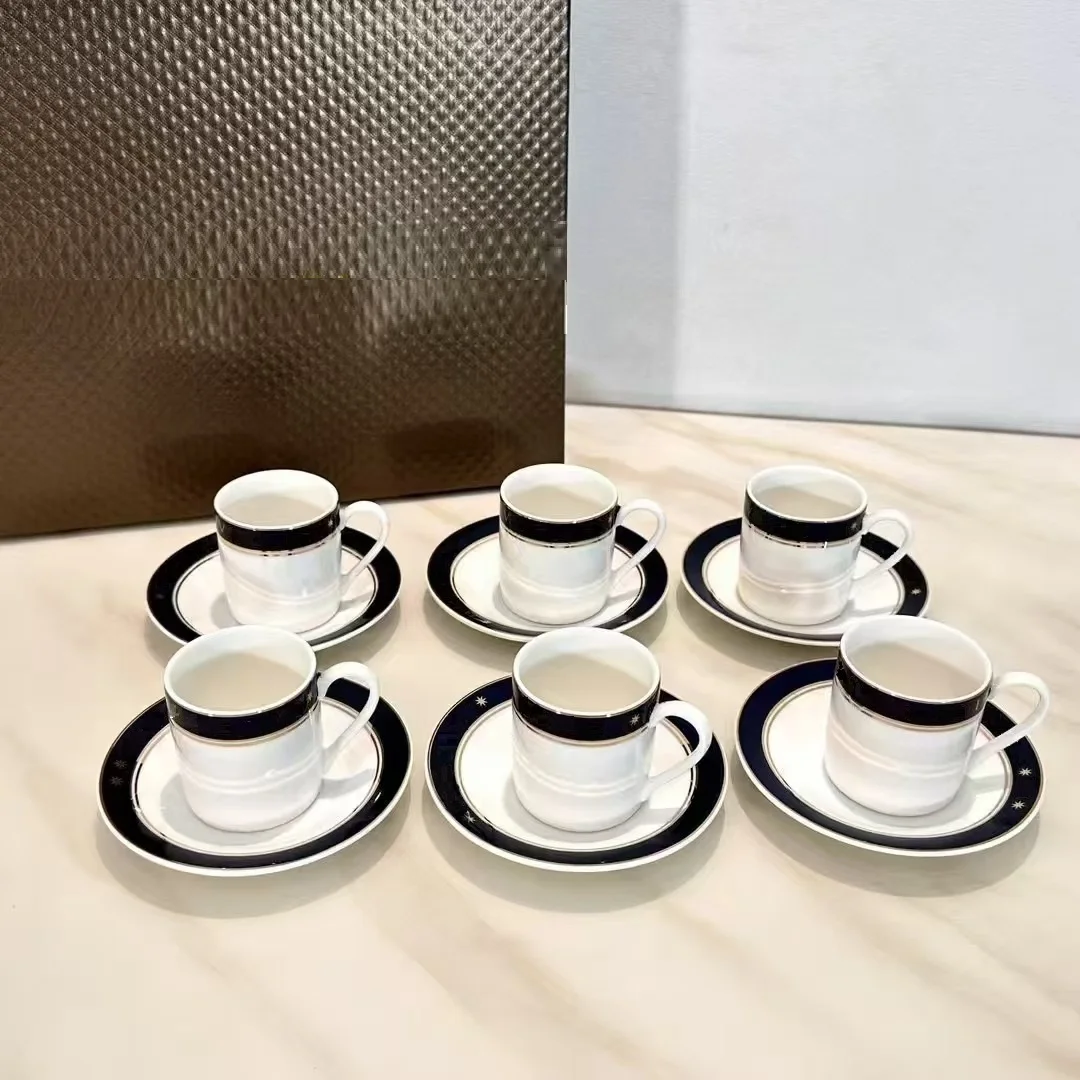 

Набор из 6 европейских керамических чашек для кофе, молока, с блюдцами, для эспрессо, для домашнего использования, для послеобеденного чая, в подарочной коробке, праздничный подарок