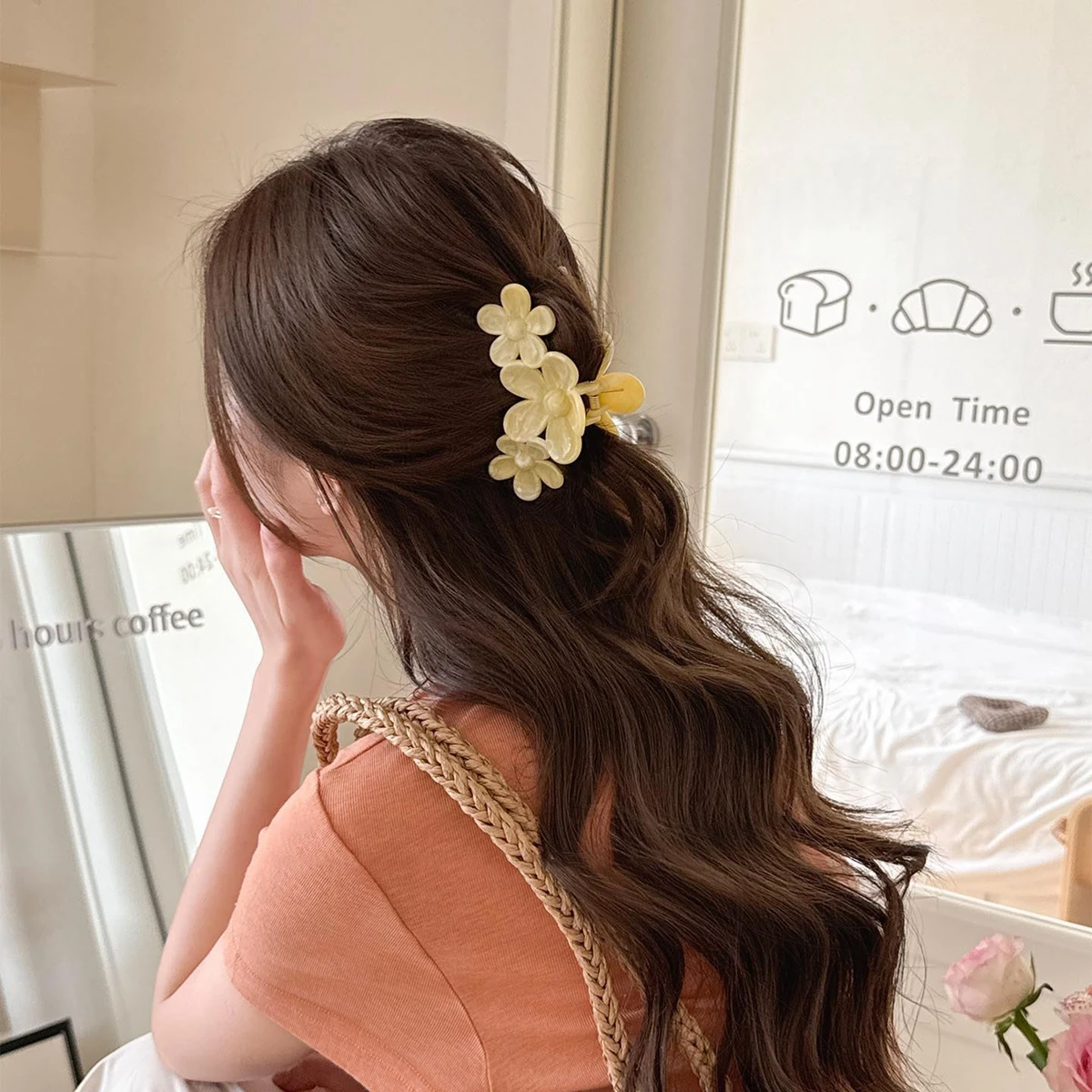 Korean Polka Dot Acrylic Flower Shark Hair Claw Clip Women Back Head Hair Accessories
