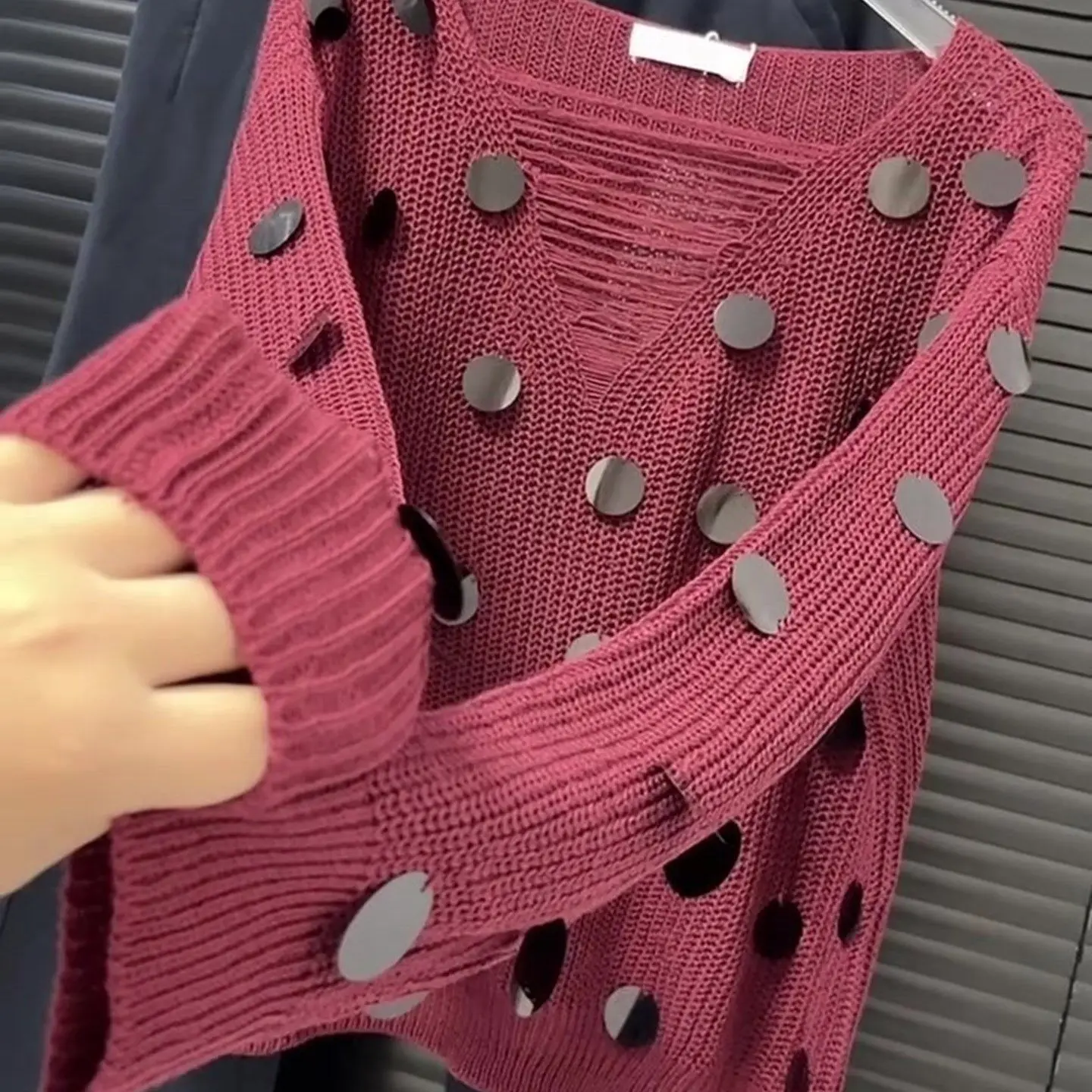 Fashion Hollow V-neck Knitted Sweater Women's Autumn Design Sense Outer Sweater