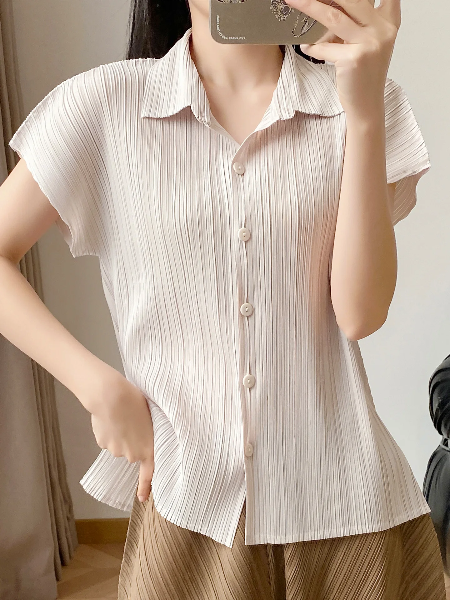 Casual Style Women's Short Sleeve Shirt Textured Pleated Slimming Striped Top Versatile Comfortable Breathable Polyester Fiber