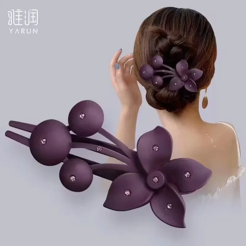 Hair Clips Fashion Matte Black Hair Claw Clips Non-Slip Hair Clamps Grab Elegant Hair Accessories Gentle Back Spoon