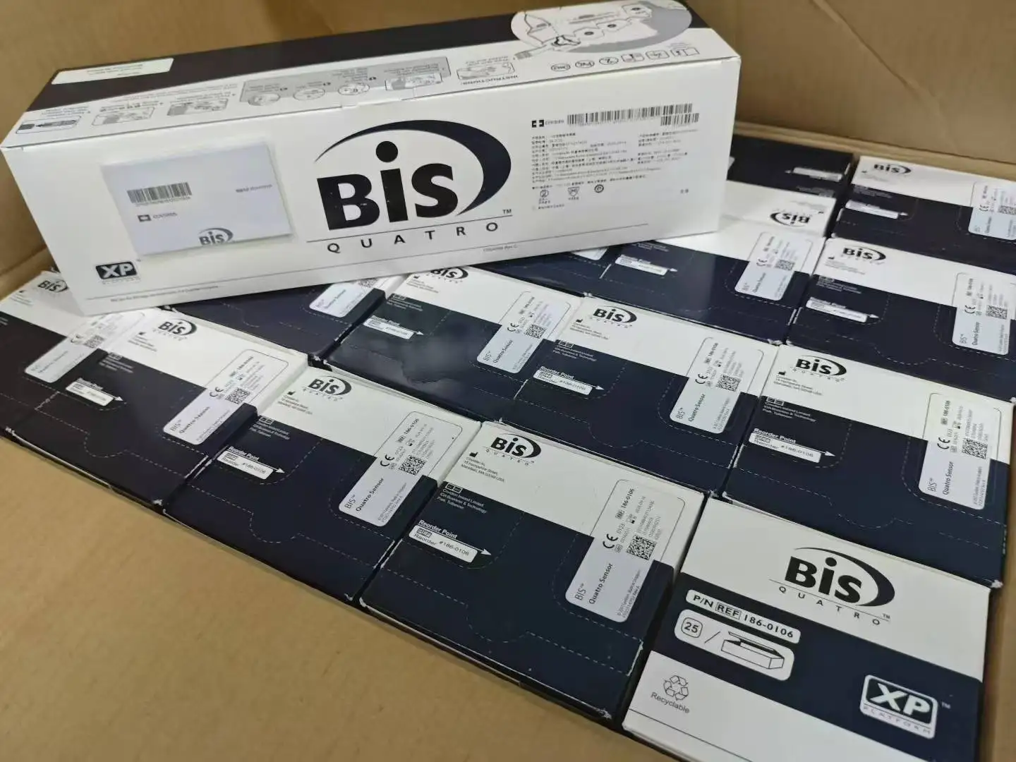 

Оригинальный новый датчик ЭЭГ Covidien BIS, одноразовый мозговой электрод, электродный лист 186-0106 (одна штука)