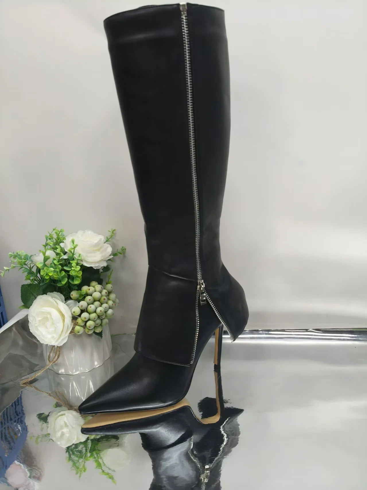 Sprankelende strass westerse cowboylaarzen vlamontwerp zilver voor damesschoenen |   Glinsterend, trendy land - chique schoenen