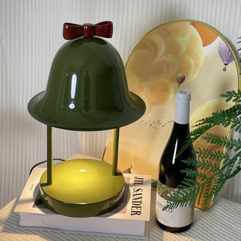 

Ароматическая лампа-ночник в форме свечи с колокольчиками для спальни, милый маленький подарок, декоративный светильник для рабочего стола