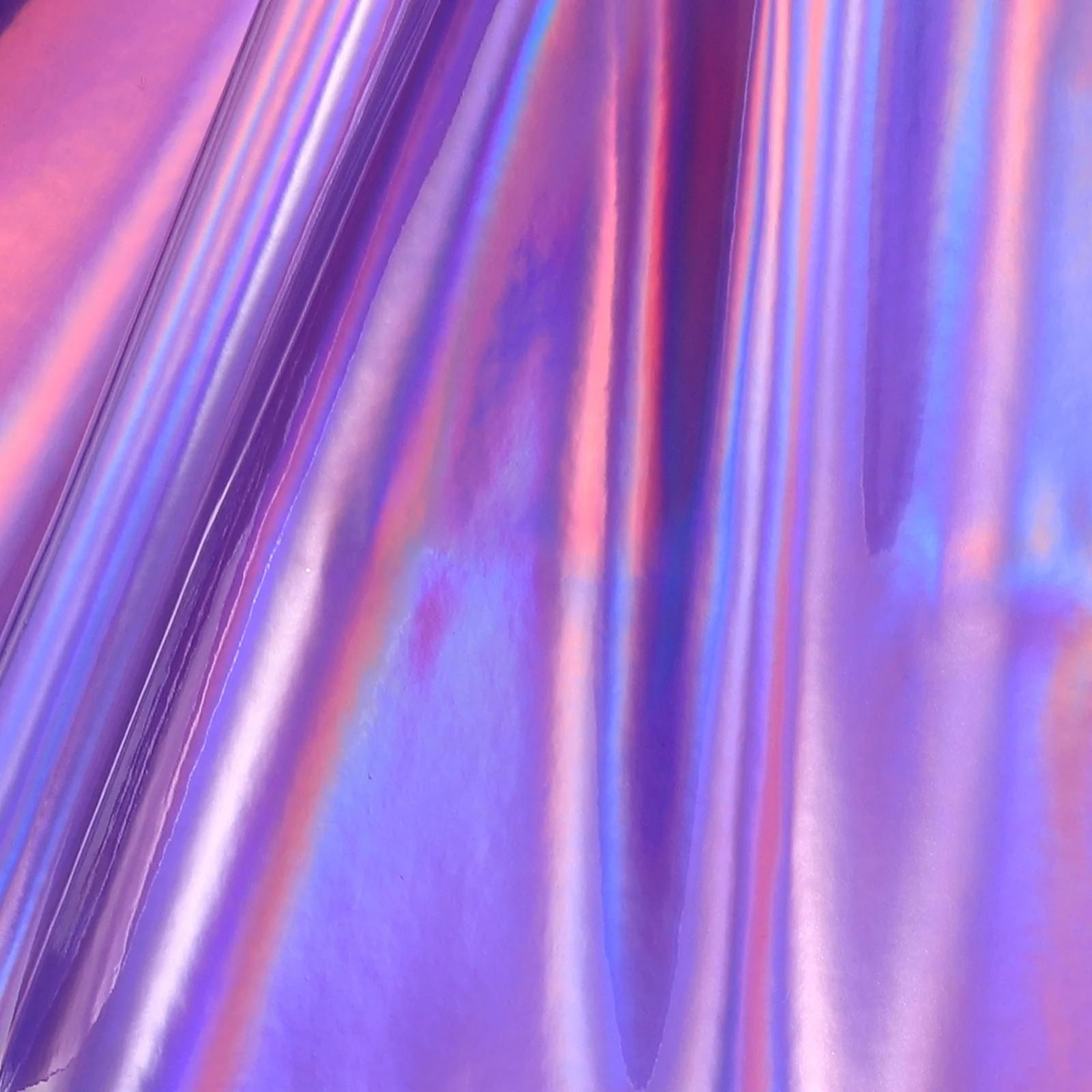 

PU Mirrored Iridescent Glitter Sheet Craft Fabric Colorful Waterproof Elastic Wear-Resistant for DIY Clothing Handbags Costumes