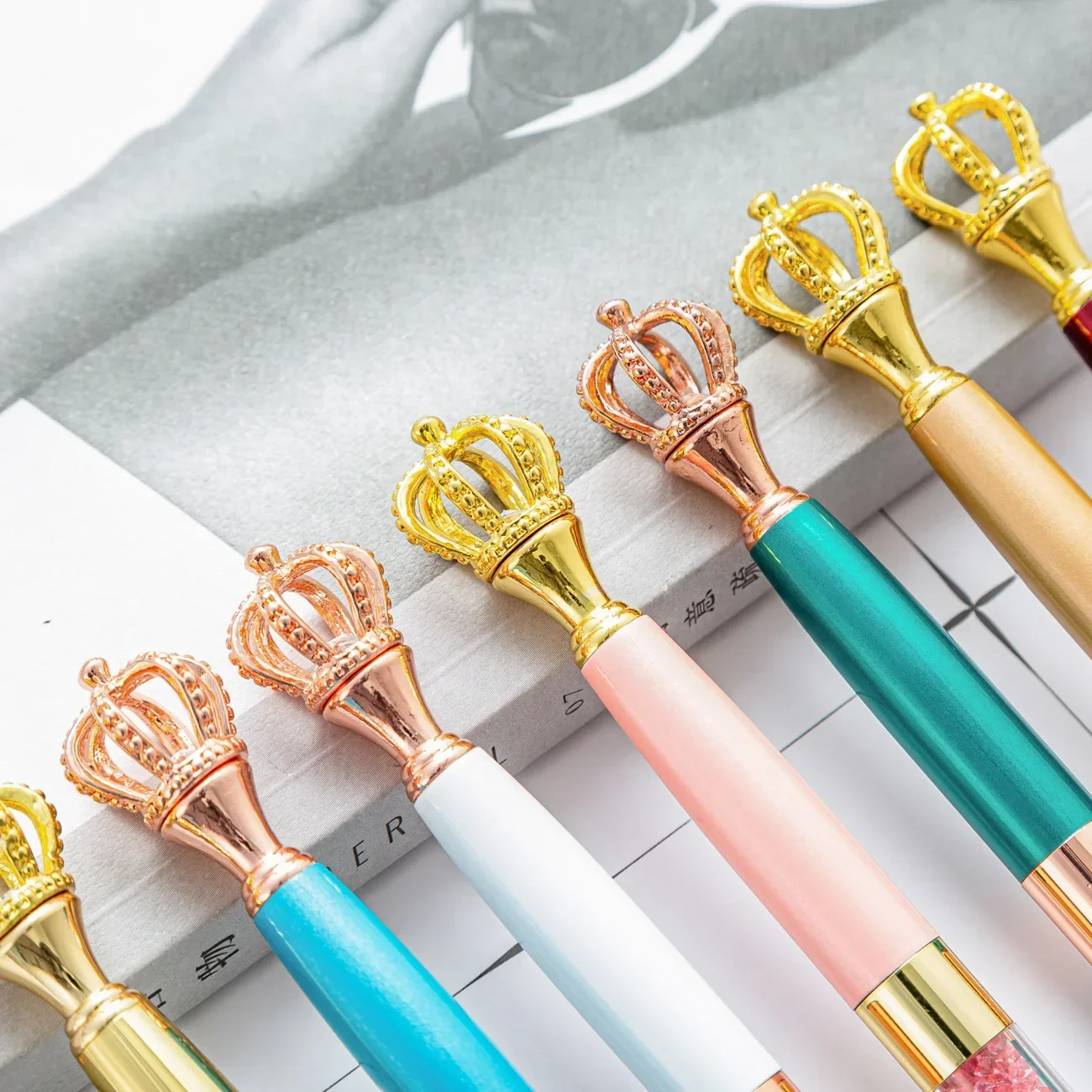 A20PCS Wholesale Of New Crown Ballpoint Pen Metal Pen Business Gift Pen