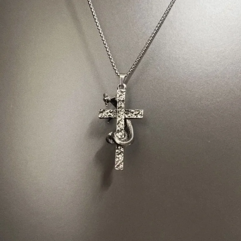 

2.8*5cm Cool Y2K Alloy Cobra Cross Necklace Retro Hottie Style Snake Cross Jewelry For Girl Gift