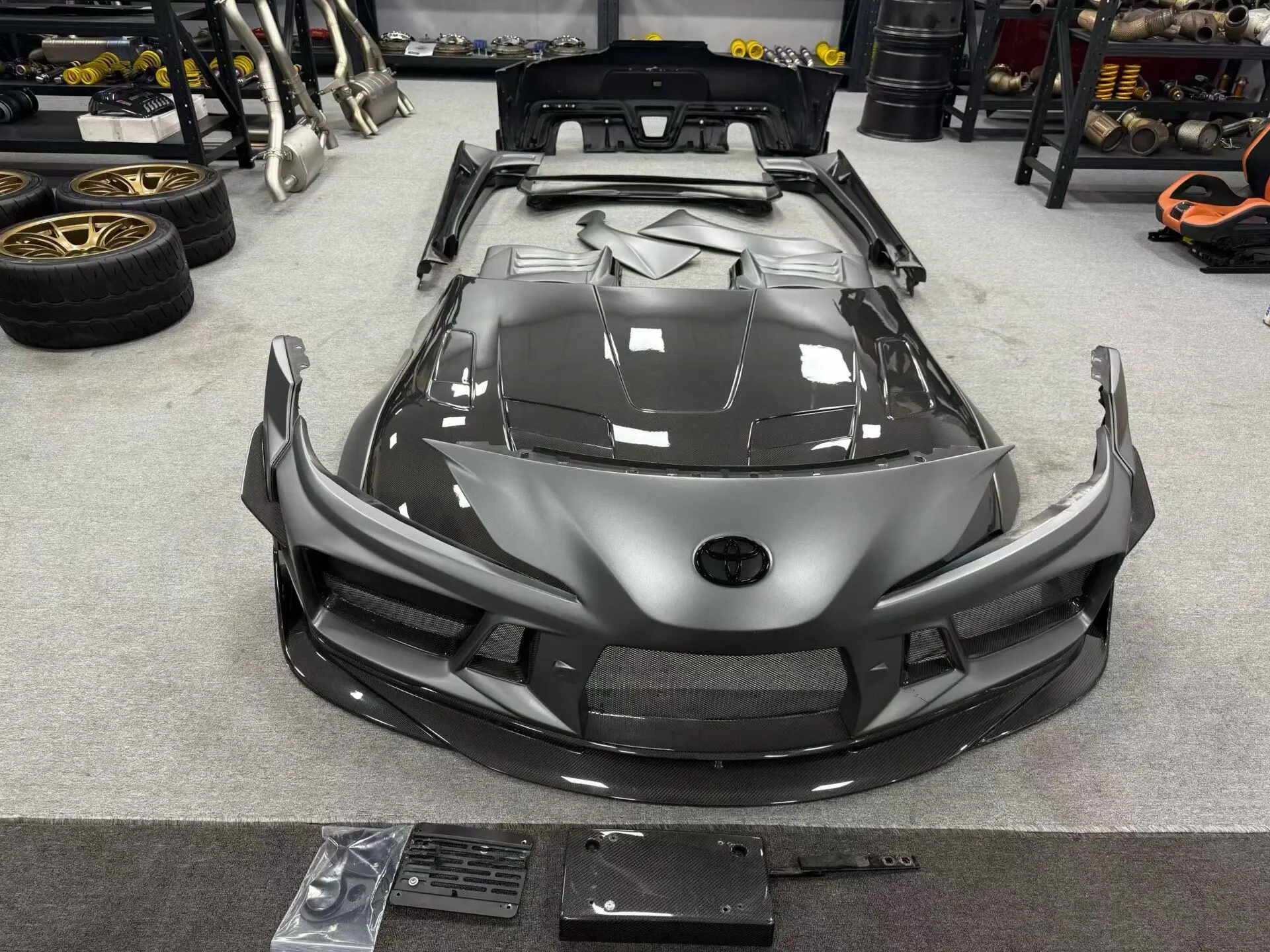 apply to Supra Darwin PRO wide body kit with color changing film carbon parts on the surface