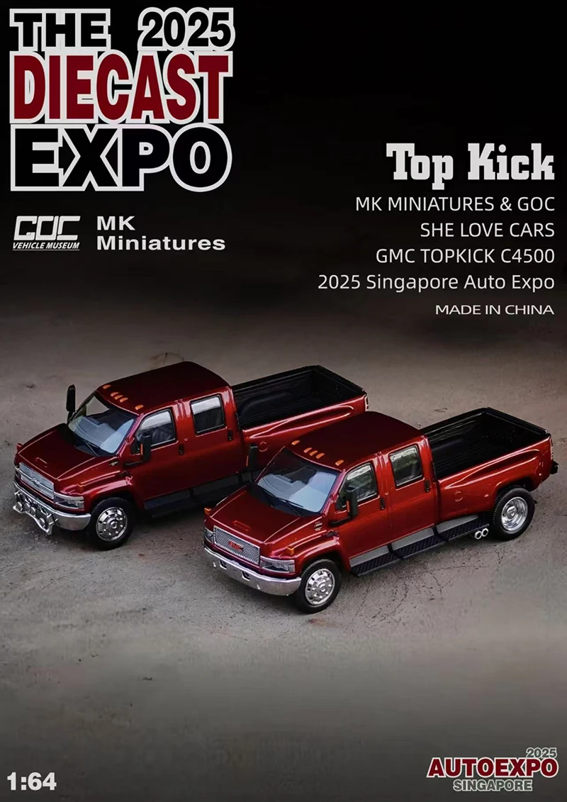 

GOC&MK Diecast 1:64 Scale GMC Topkick Pickup Truck Alloy Car Model Static Collection Decorated Holiday Toy Souvenir