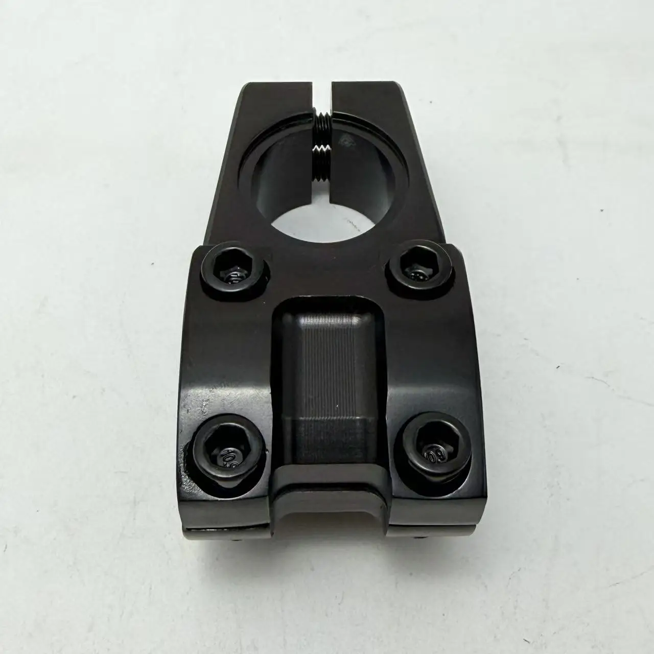 BMX-Lenkervorbau aus 6061 Aluminiumlegierung, 50 mm Reichweite, 22,2 mm Lenkerklemmbereich, 28,6 mm Gabelrohr, 30 mm Einstecktiefe, Fahrrad-BMX-Vorderlenker. – Detail 13