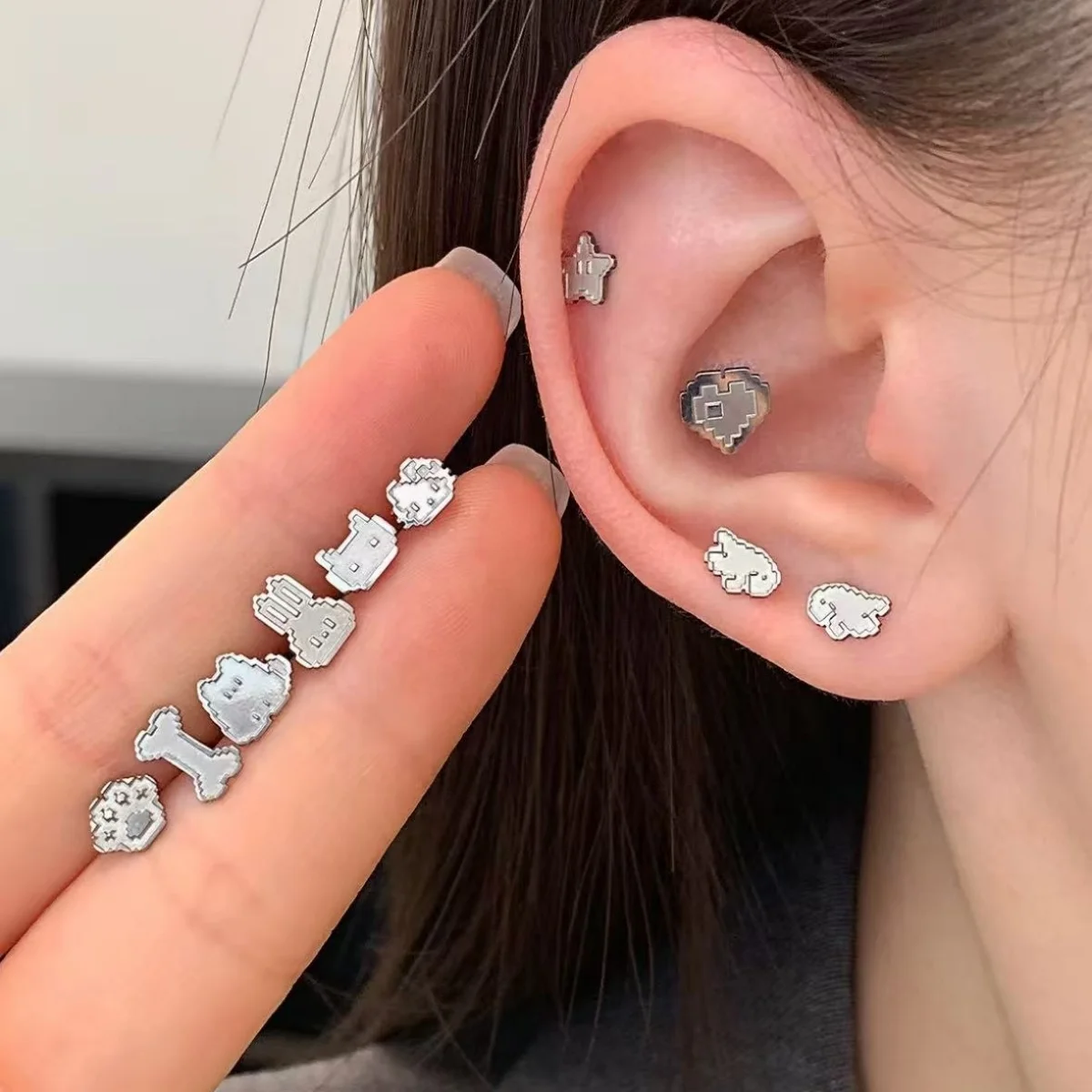 1pcs Cute Fashion Pixel Animal Ear Bone Nail For Women F136 Titanium Alloy Anti-allergic