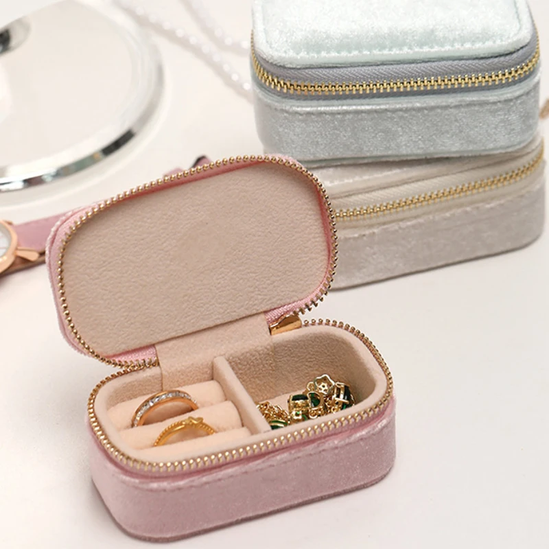 

Travel Mini Velvet Jewelry Storage Box Portable Ring Earring Tiny Jewelry Organizer Zipper USB Packaging Case on Business Trip