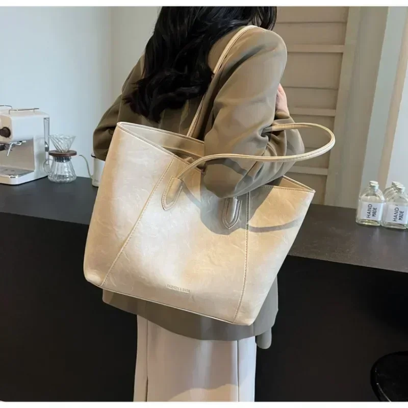 2024 Zipper Casual Tote Bags 2024 High Quality Sewing Thread fashion Shoulder Bags on Sale Pu Solid Colors Soft Ladies Bags