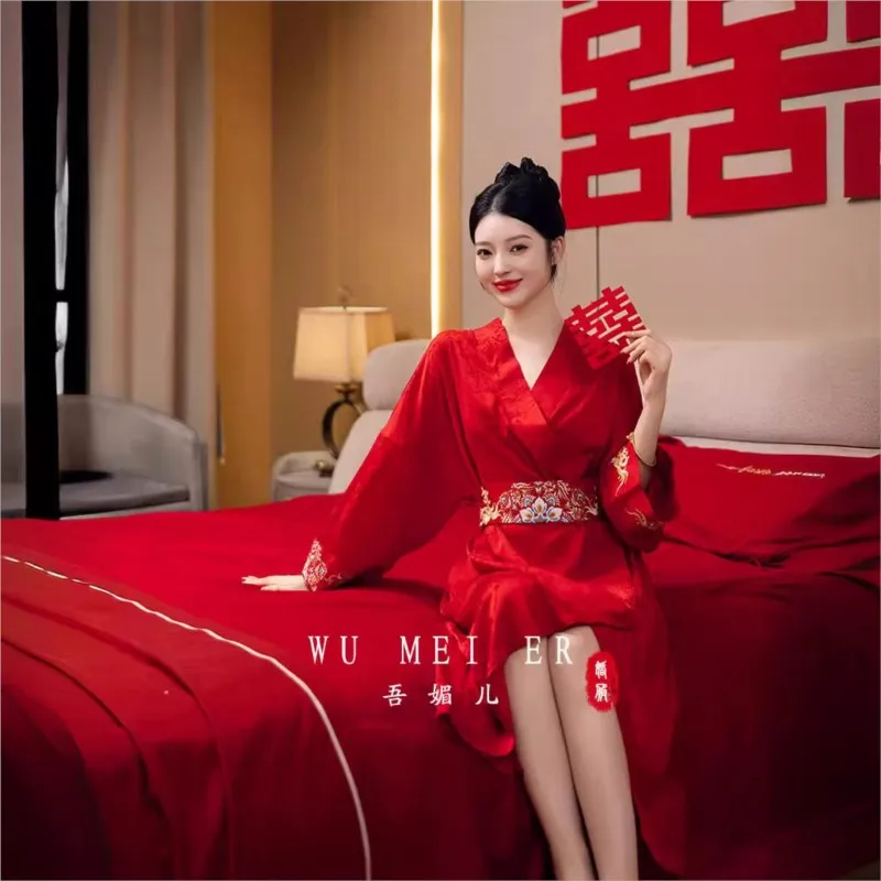 

Длинный вышитый халат для утреннего платья, свадебное фирменное красное ледяное шелковое платье