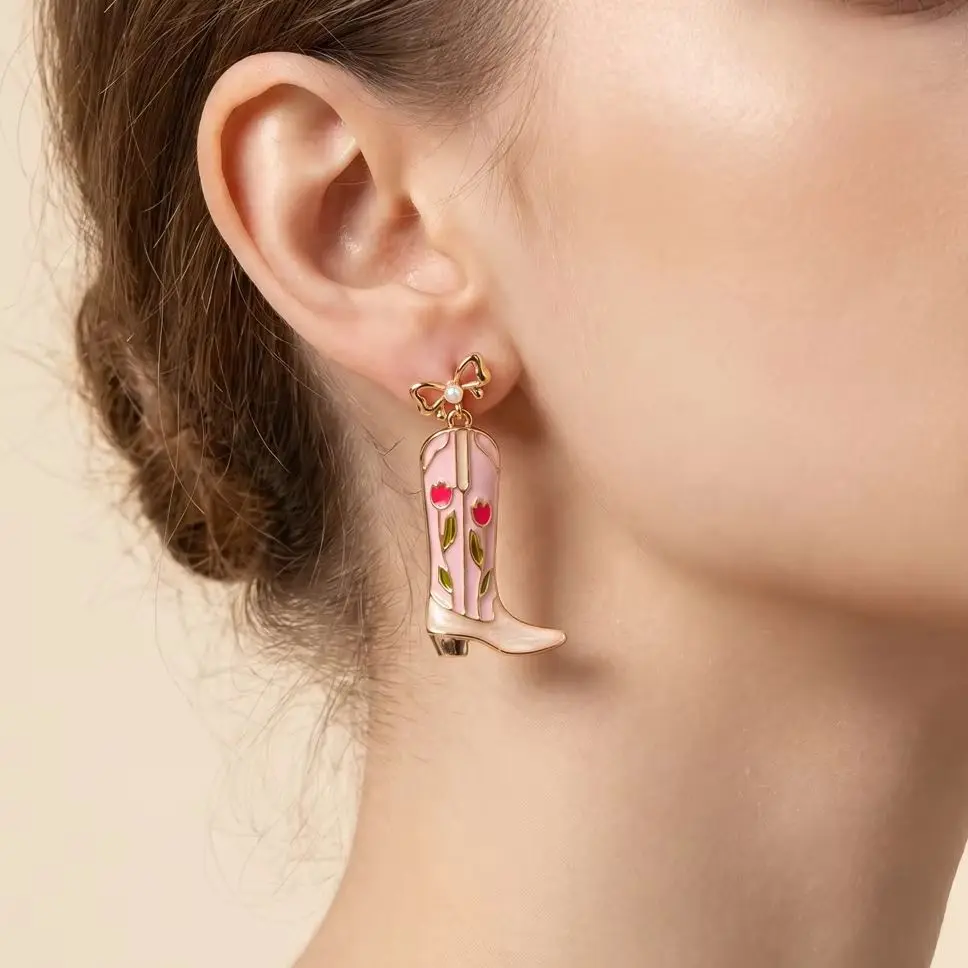 Pendientes de botín vaquero con efecto goteo de aceite rosa de moda para mujer, chapados en oro, con forma de corazón, flor de tulipán y lazo, esmaltados, joyería de moda