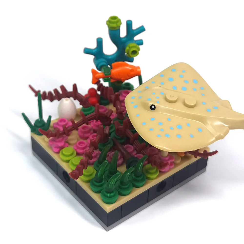 MOC Marine Animals Building Blocks Devil Ray Shark Dolphin Anglerfish Coral Shell Starfish Octopus Bricks Toys
