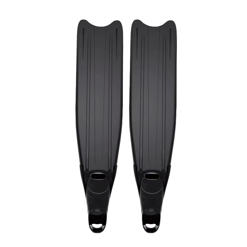 

Long blade diving fins for freediving and spearfishing