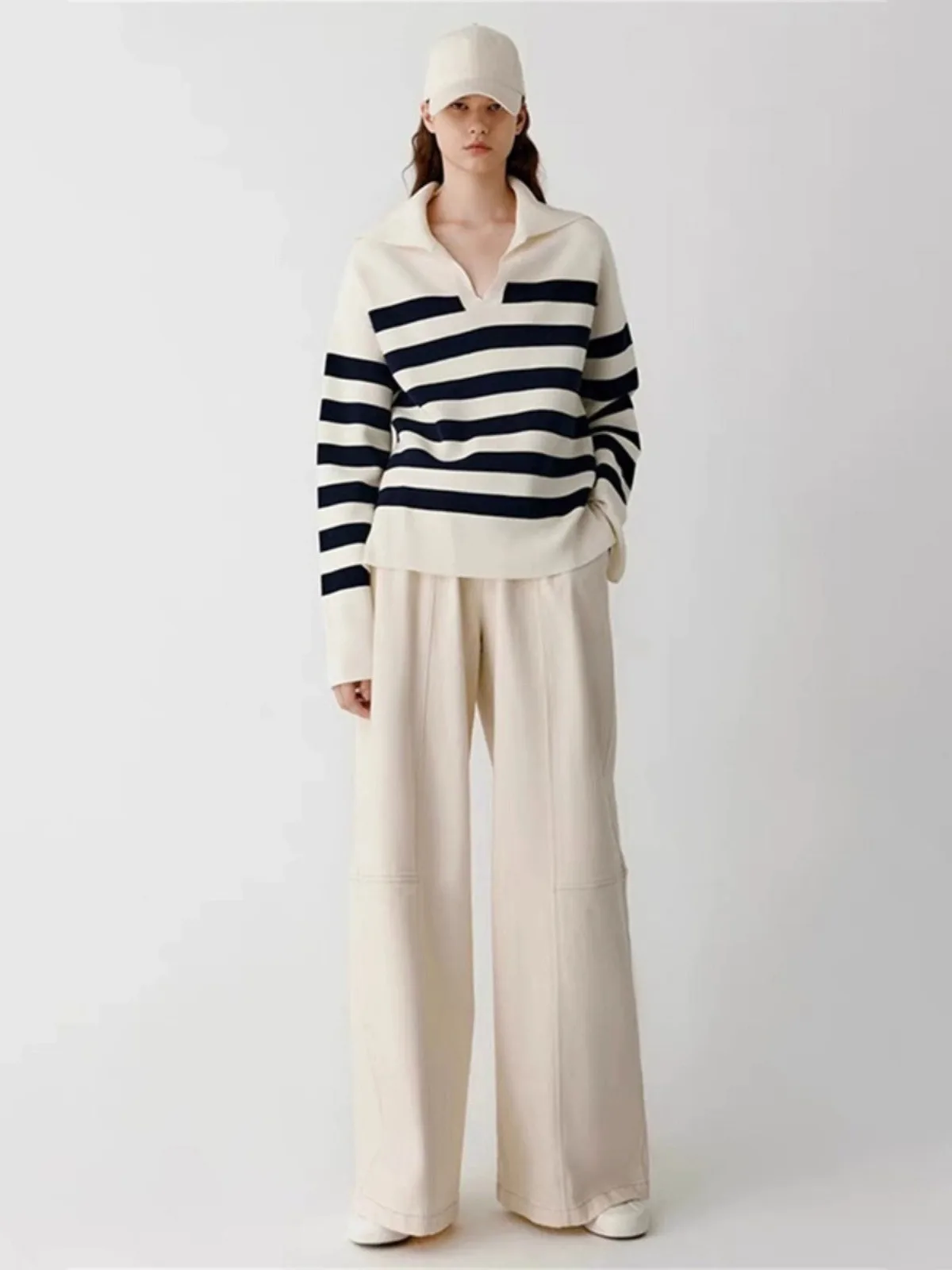 Women's Sweater 2023 New Autumn and Winter New V-Neck Long-Sleeved Pullovers Stripe Design High-quality Soft Fabric Tops